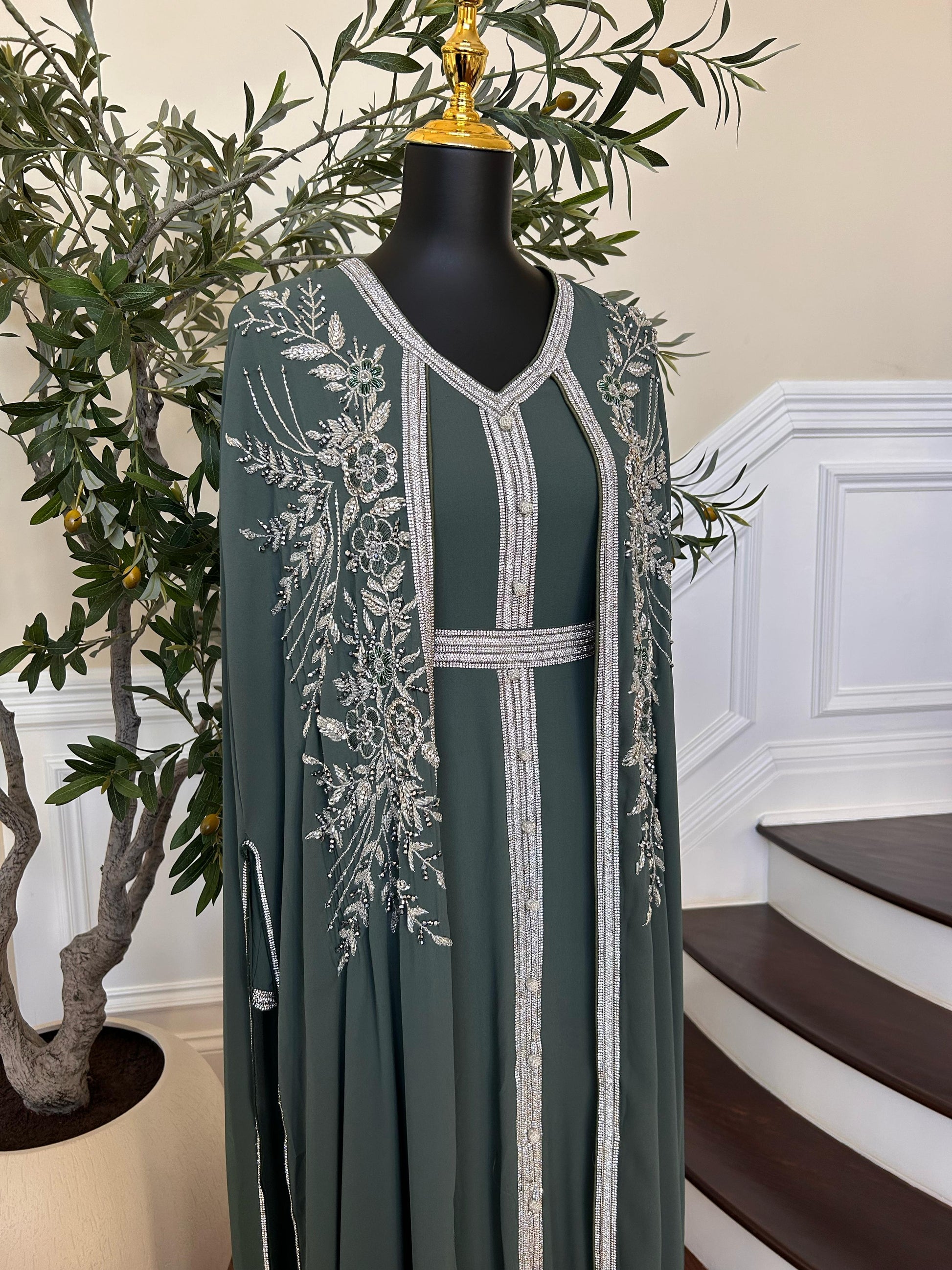 Emerald Green Royale Stone Beaded Kuftan