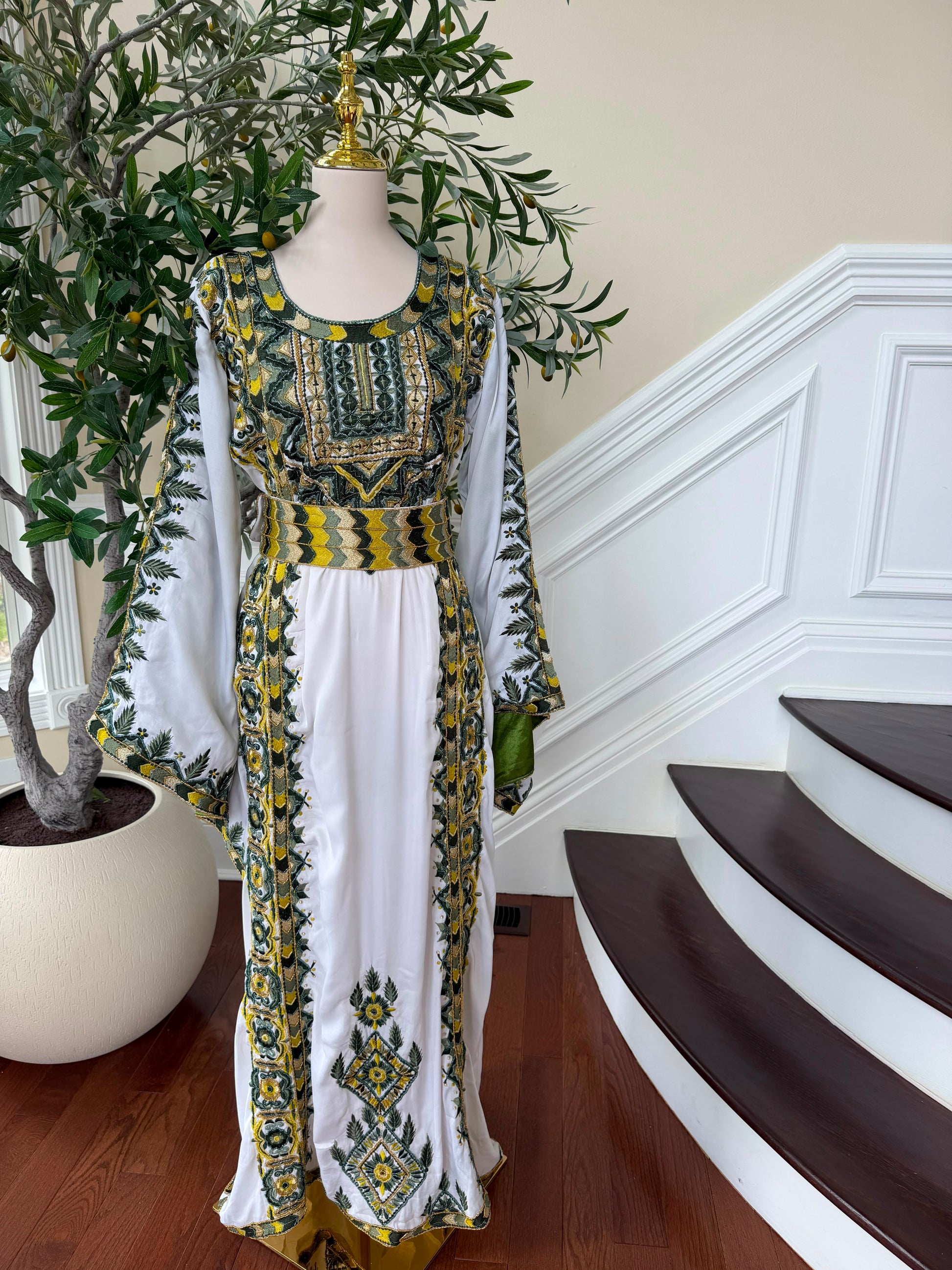 White Embroidery Beaded Thobe