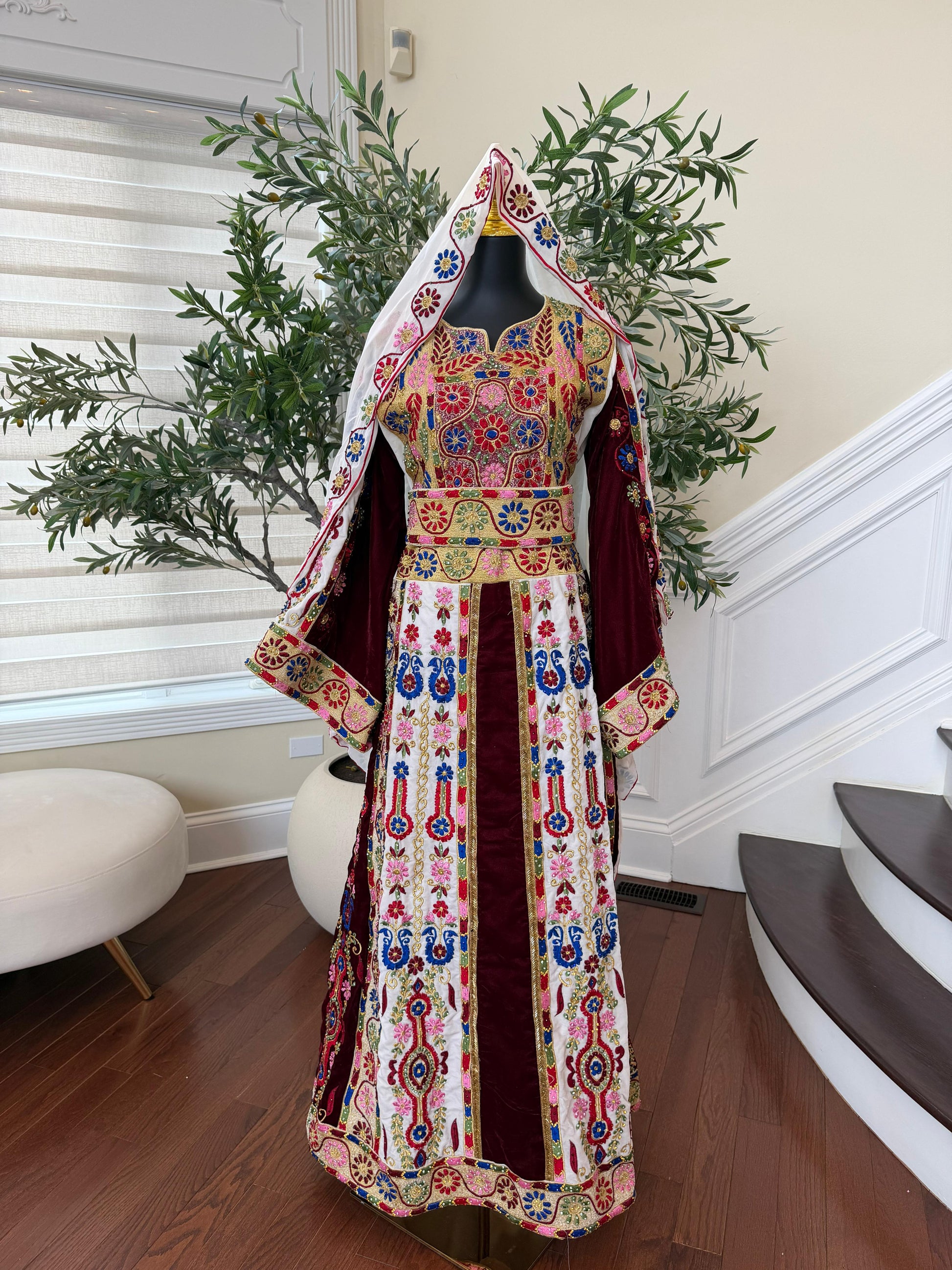 Velvet Maroon and White Traditional Tatreez Sabal Kharaz Detail Thobe