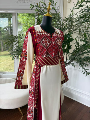 Embroidery Red Tatreez Off White Thobe