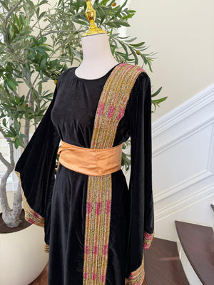 Velvet black Beaded Stone Thobe