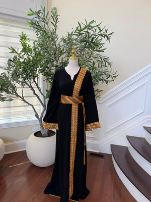 Black Sabal Kharaz Embroidery Thobe
