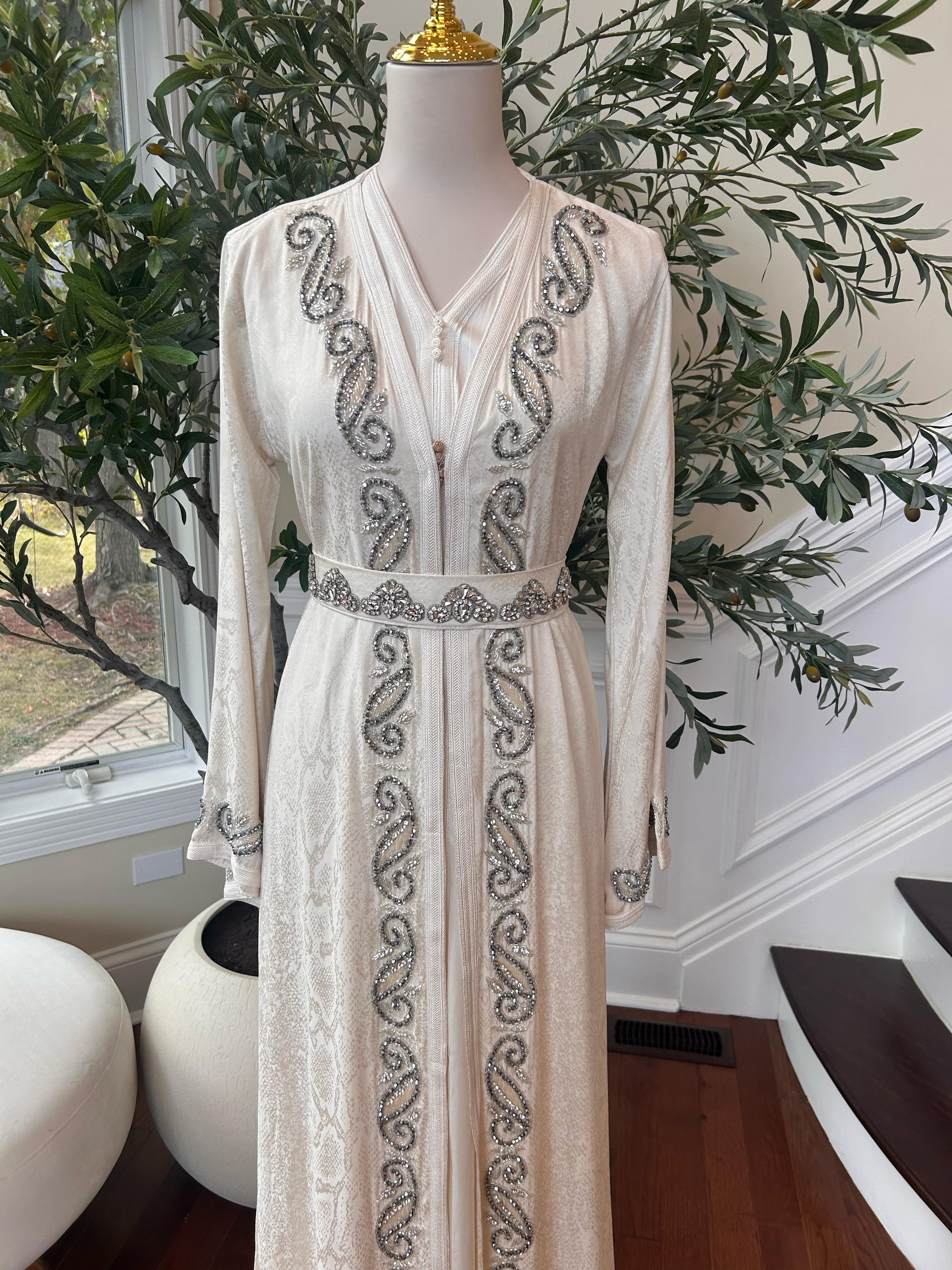 White Royale Beaded Kuftan