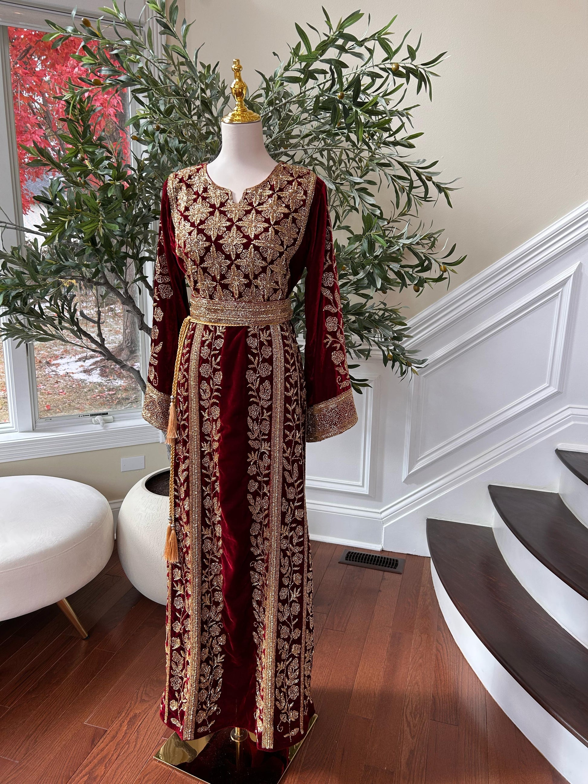 Golden Red Beaded Stone Thobe