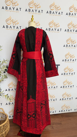 Black/Red Palstainen EmbroideryTraditional