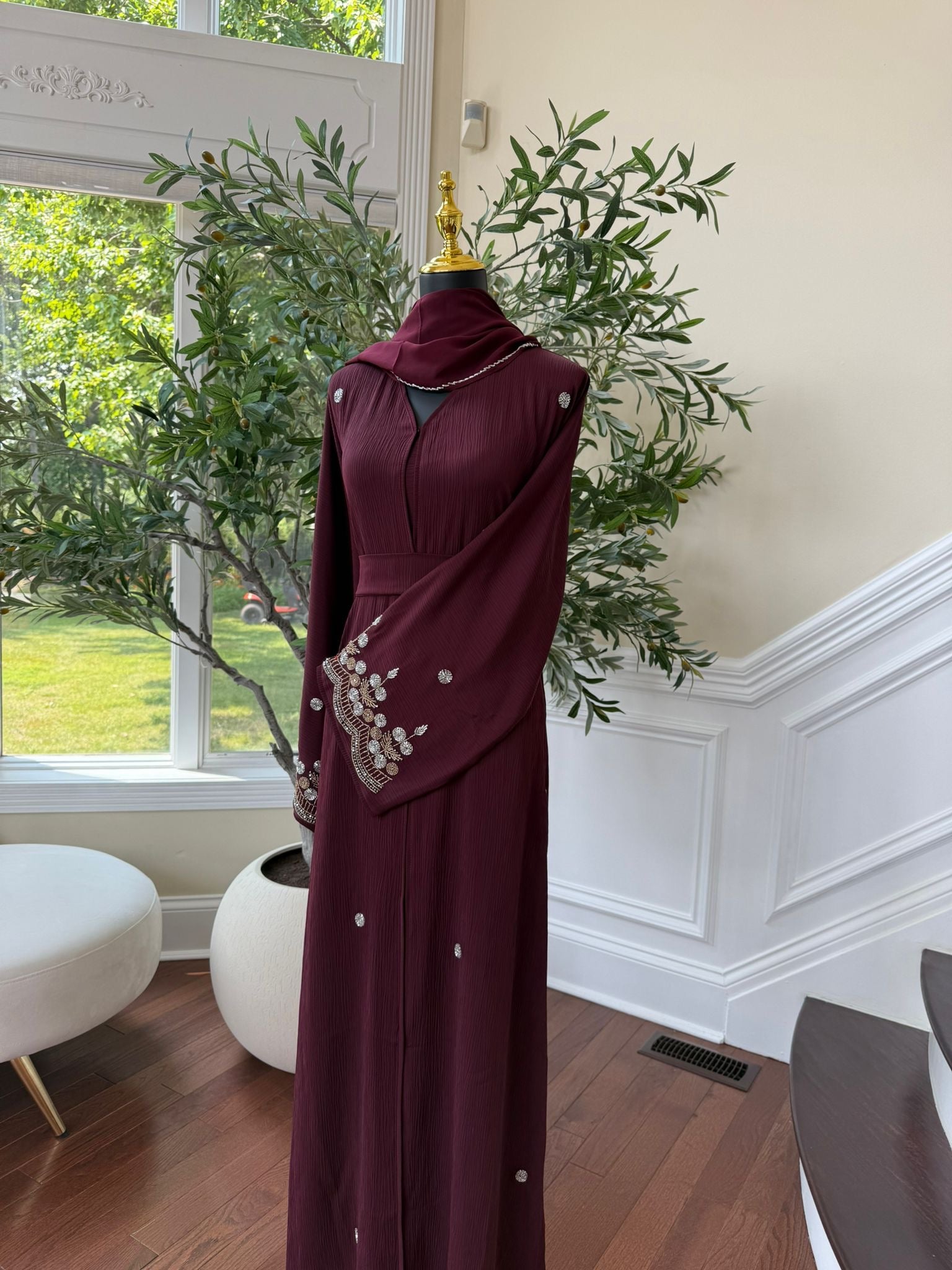 Burgundy Sleeve Detailed Abaya