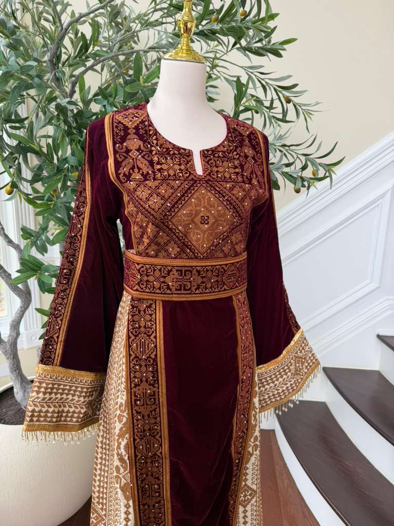 Red Velvet Embroidery Beaded Elegance Thobe