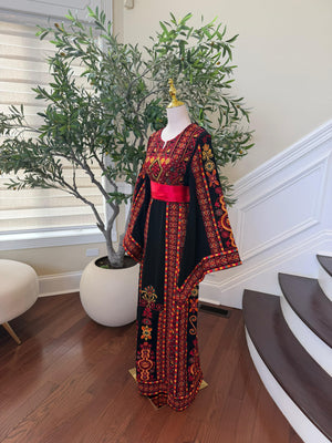 Embroidery Tatreez Bloom Red Thobe