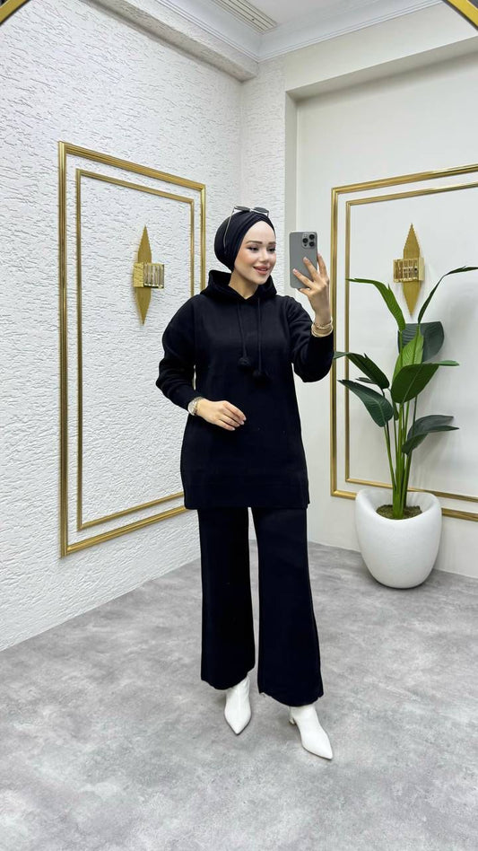 Essential Comfort Two-Piece Lounge Set