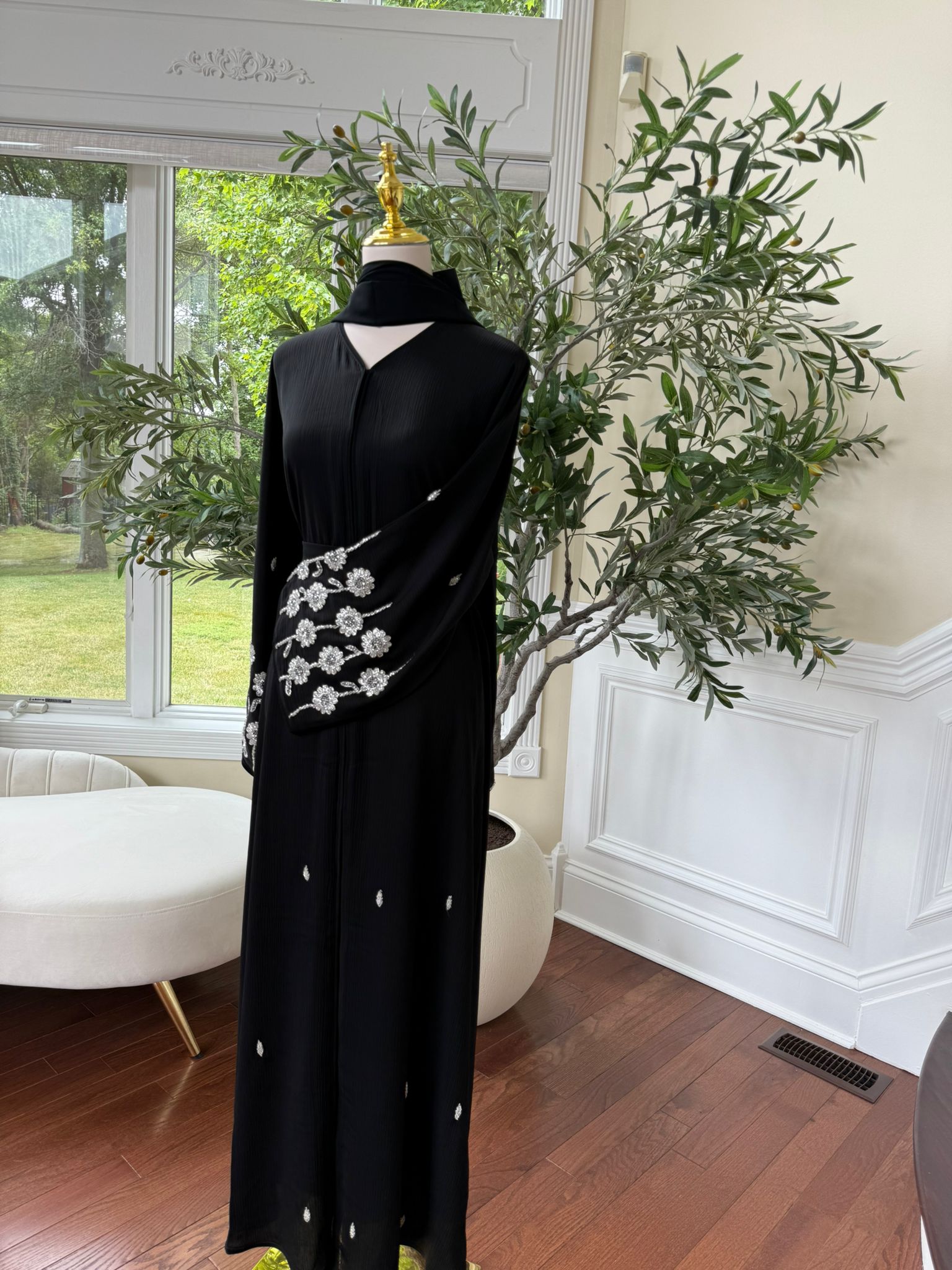 Black Sleeve Silver Charm Abaya