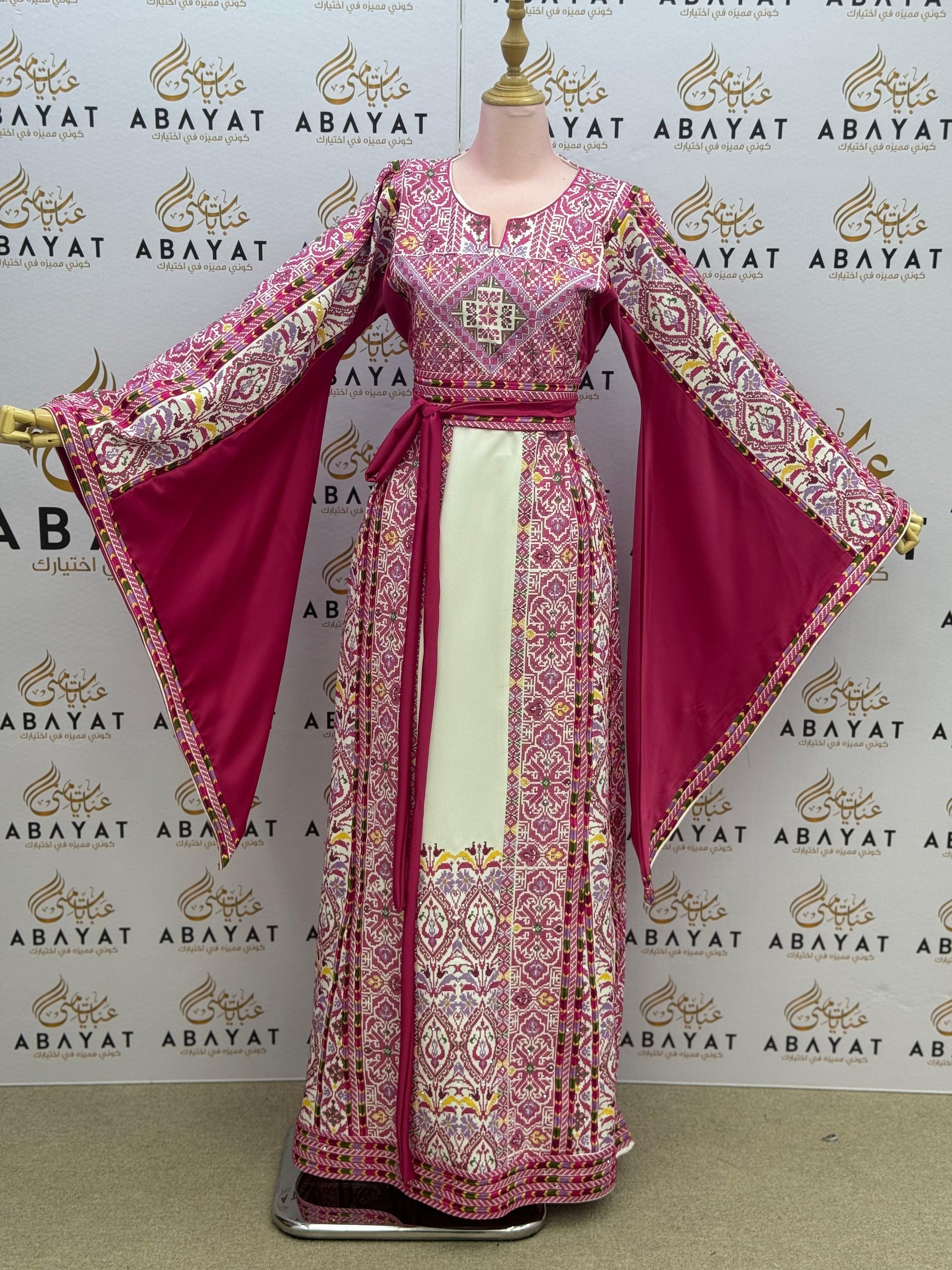 White Traditional Heritage Pink Pearl Tatreez Thobe