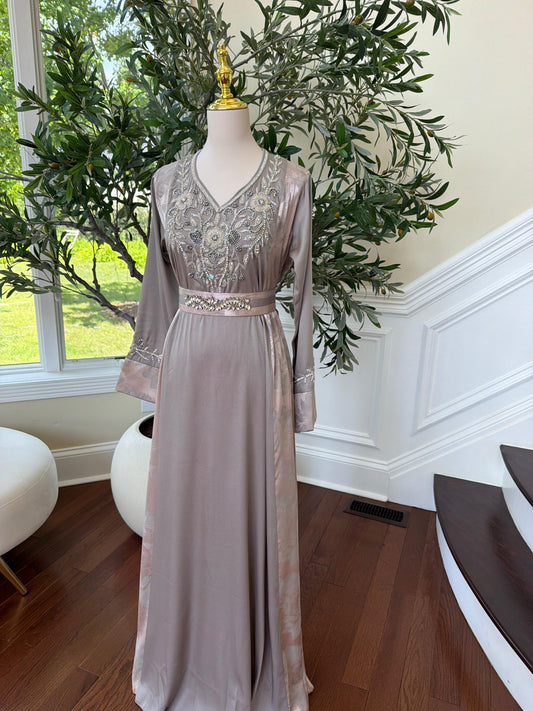 Silver Beaded Elegance Kuftan