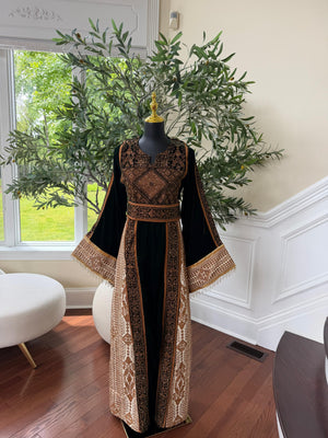 Velvet Green Embroidery Tatreez Thobe