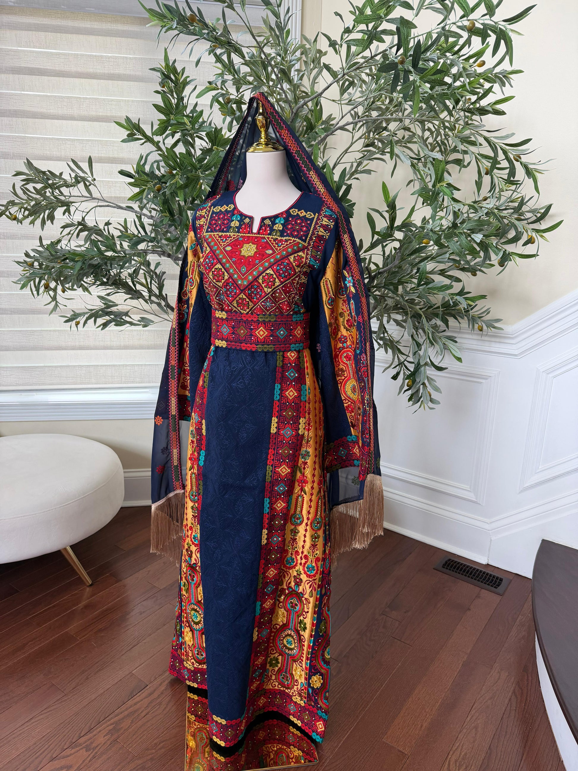 Navy Blue Embroidery Tatreez Thobe
