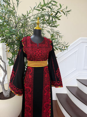 Traditional Tatreez Red Embroidery Thobe
