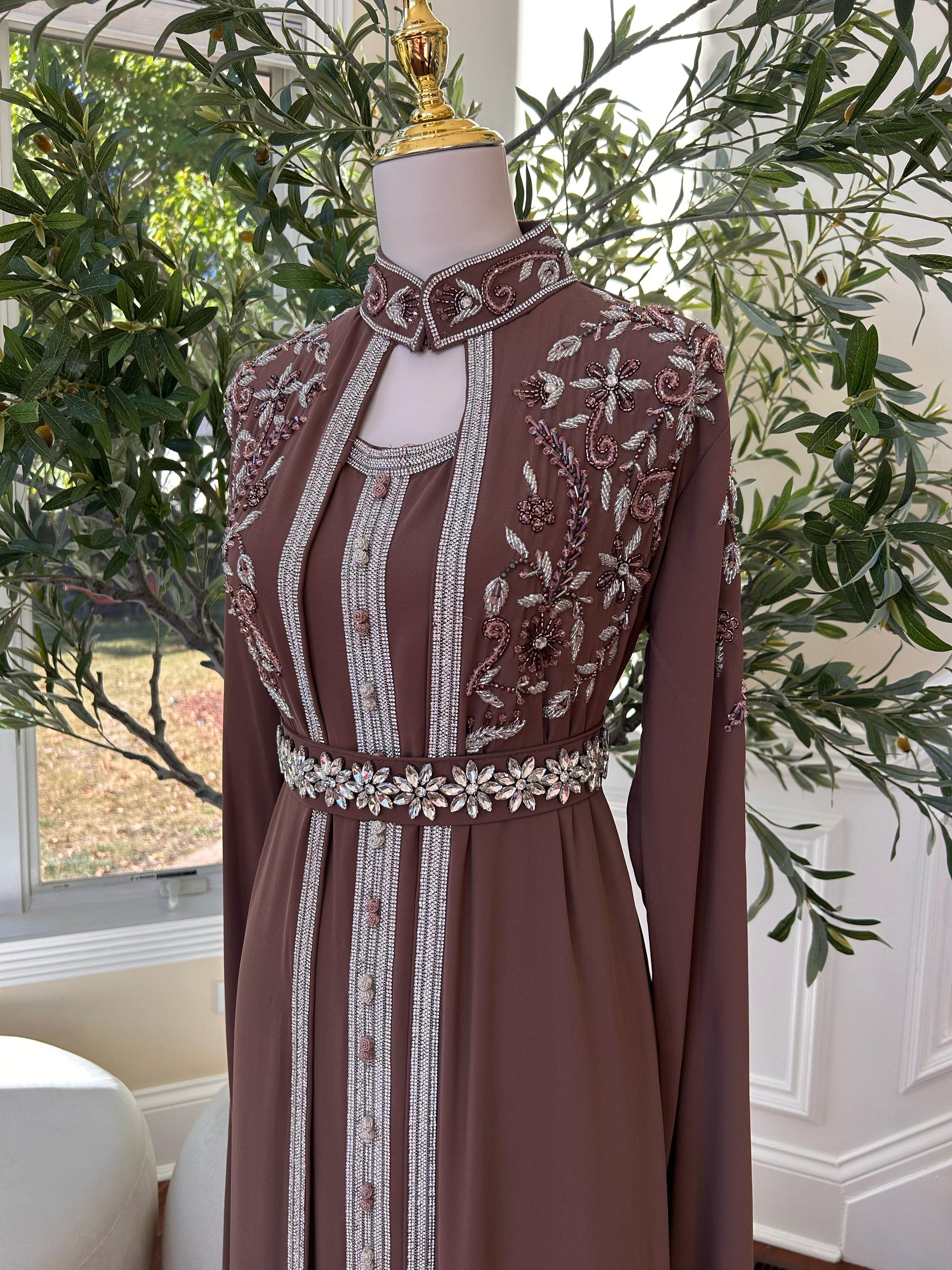 Muave Taupe Elegance Charm Kuftan