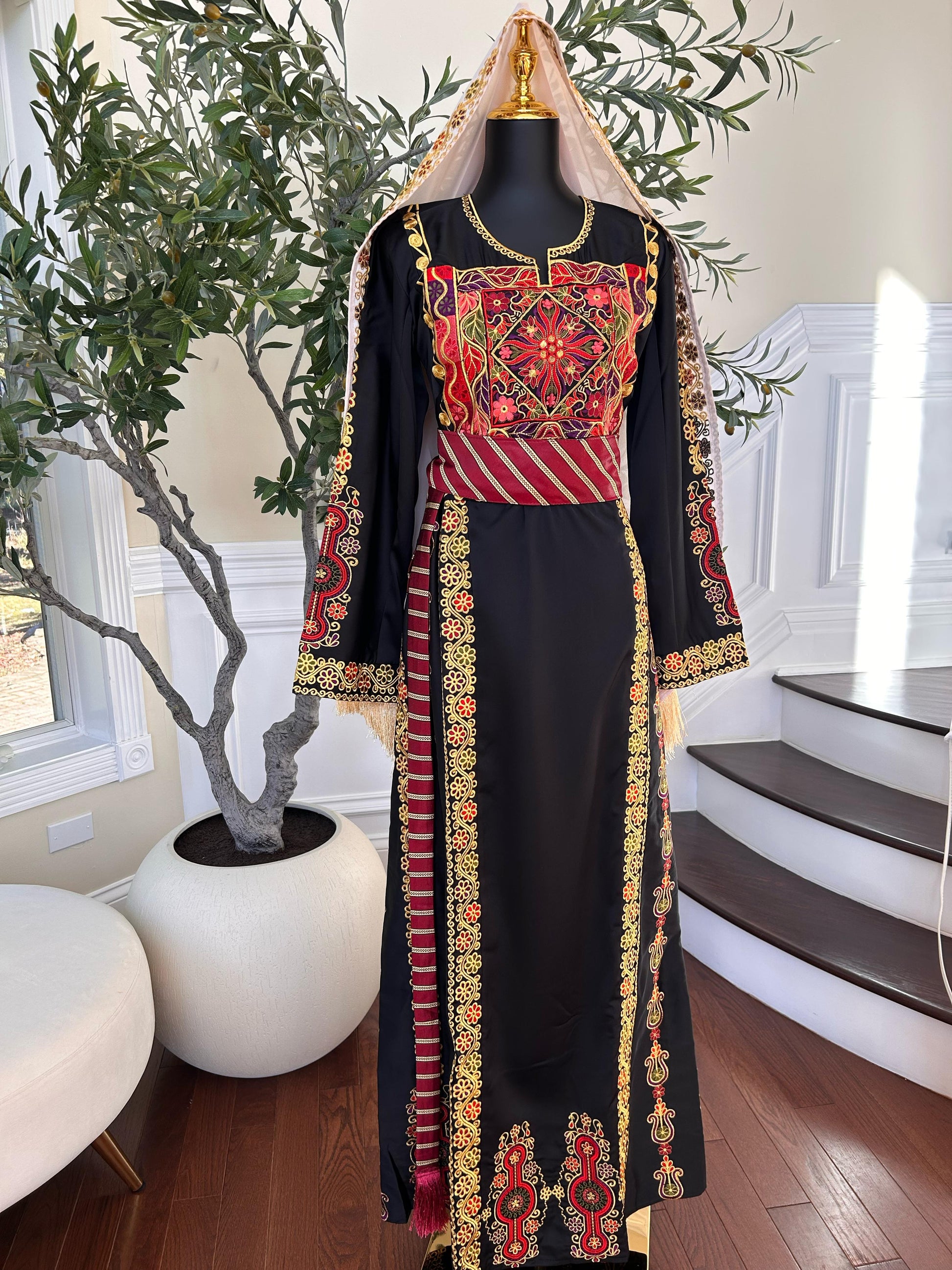 Black Embroidery Tatreez Thobe