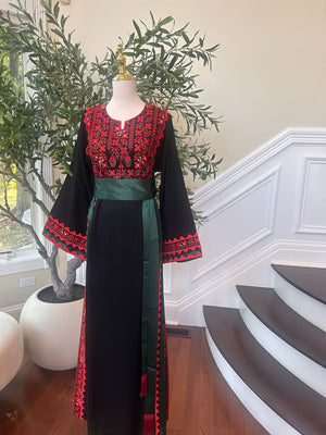 Black Embroidery Tatreez Red Detail Thobe