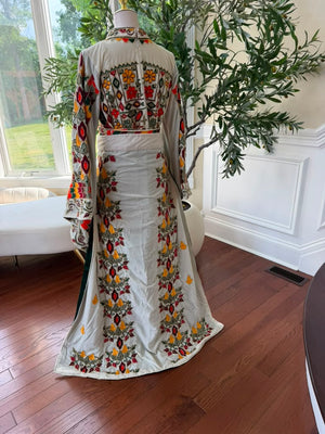 White Beaded Elegance Thobe