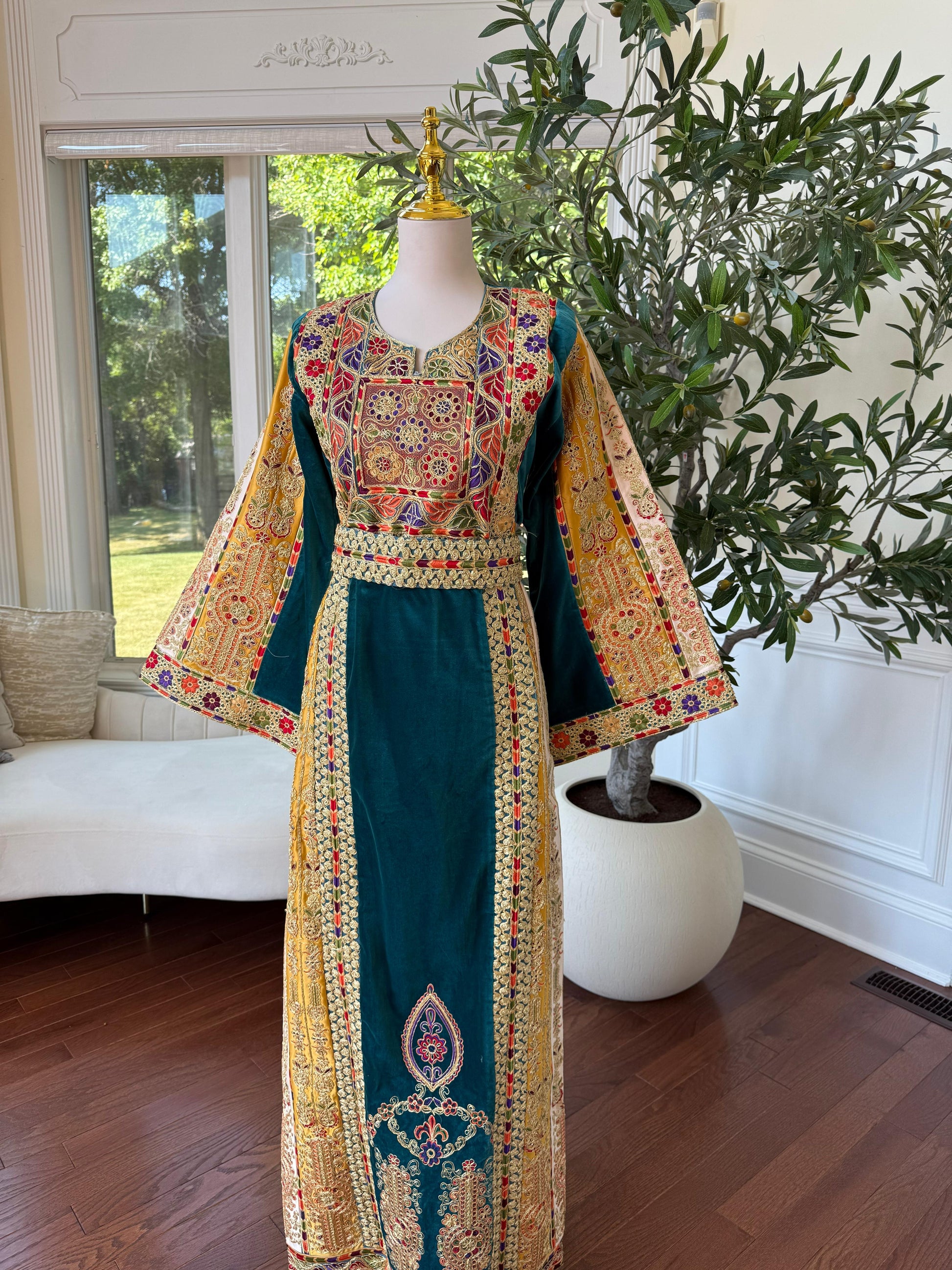 Turquoise Malaka Velvet Thobe