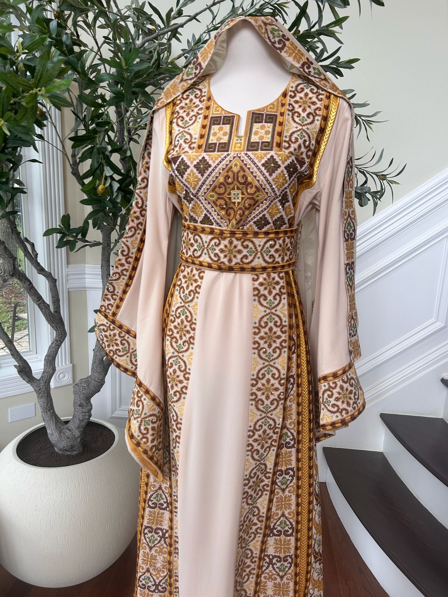 Tan Elegance Embroidery Tatreez Golden Detail Thobe