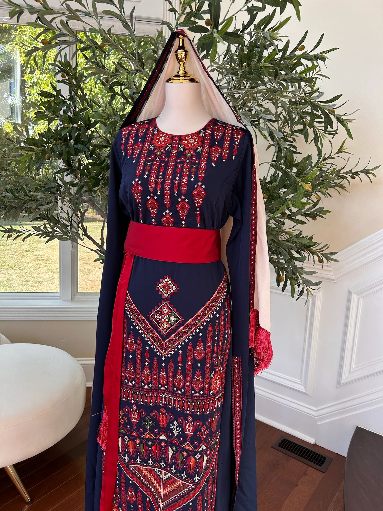 Blue Embroidery Tatreez Red Thobe