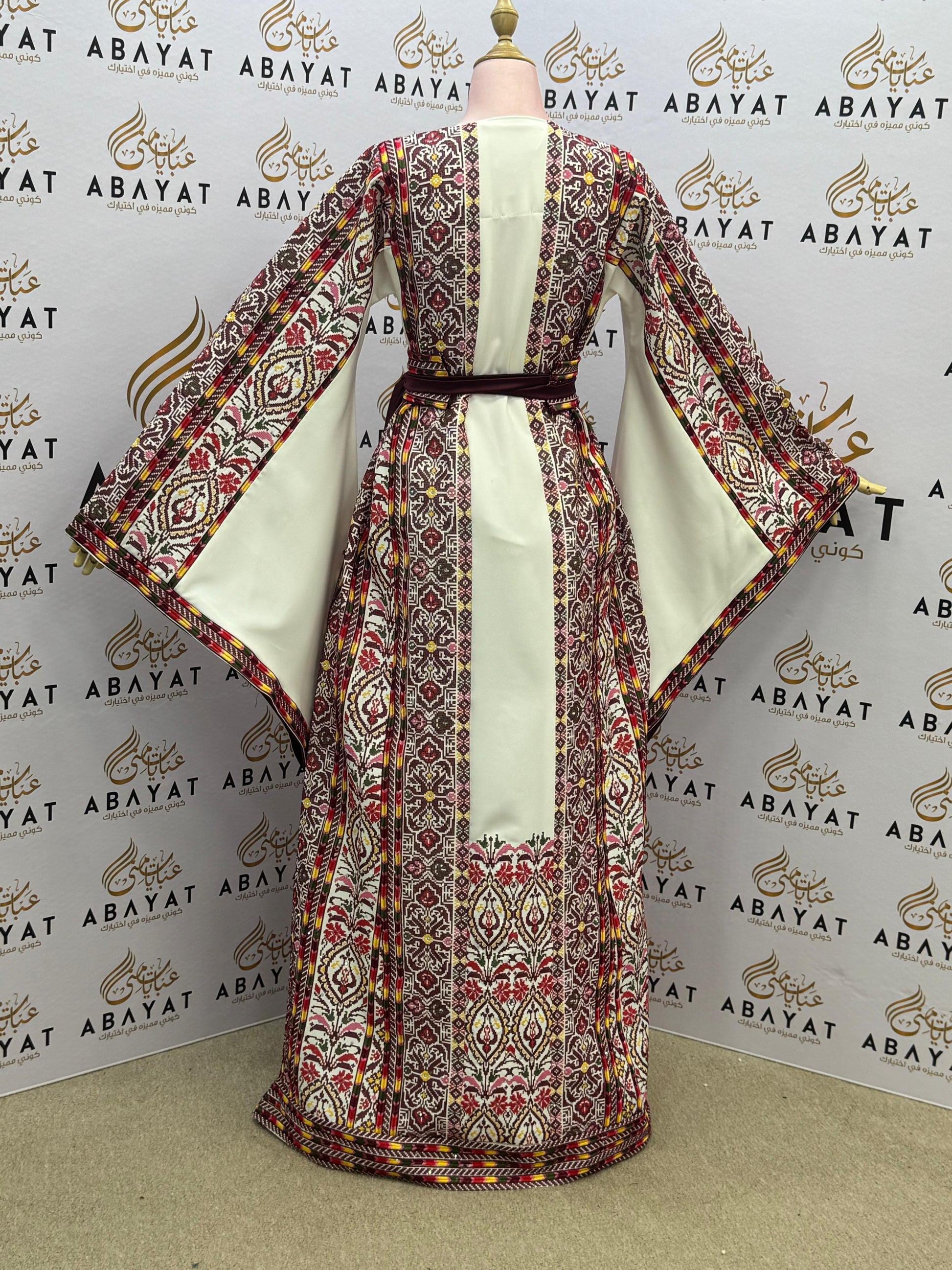 Royal Rose Embroidery Tatreez Thobe