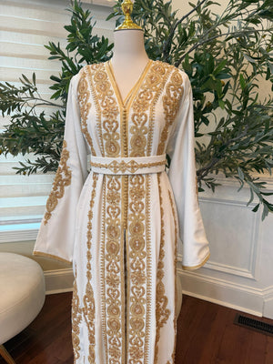 White Embroidery Golden Charm Kuftan