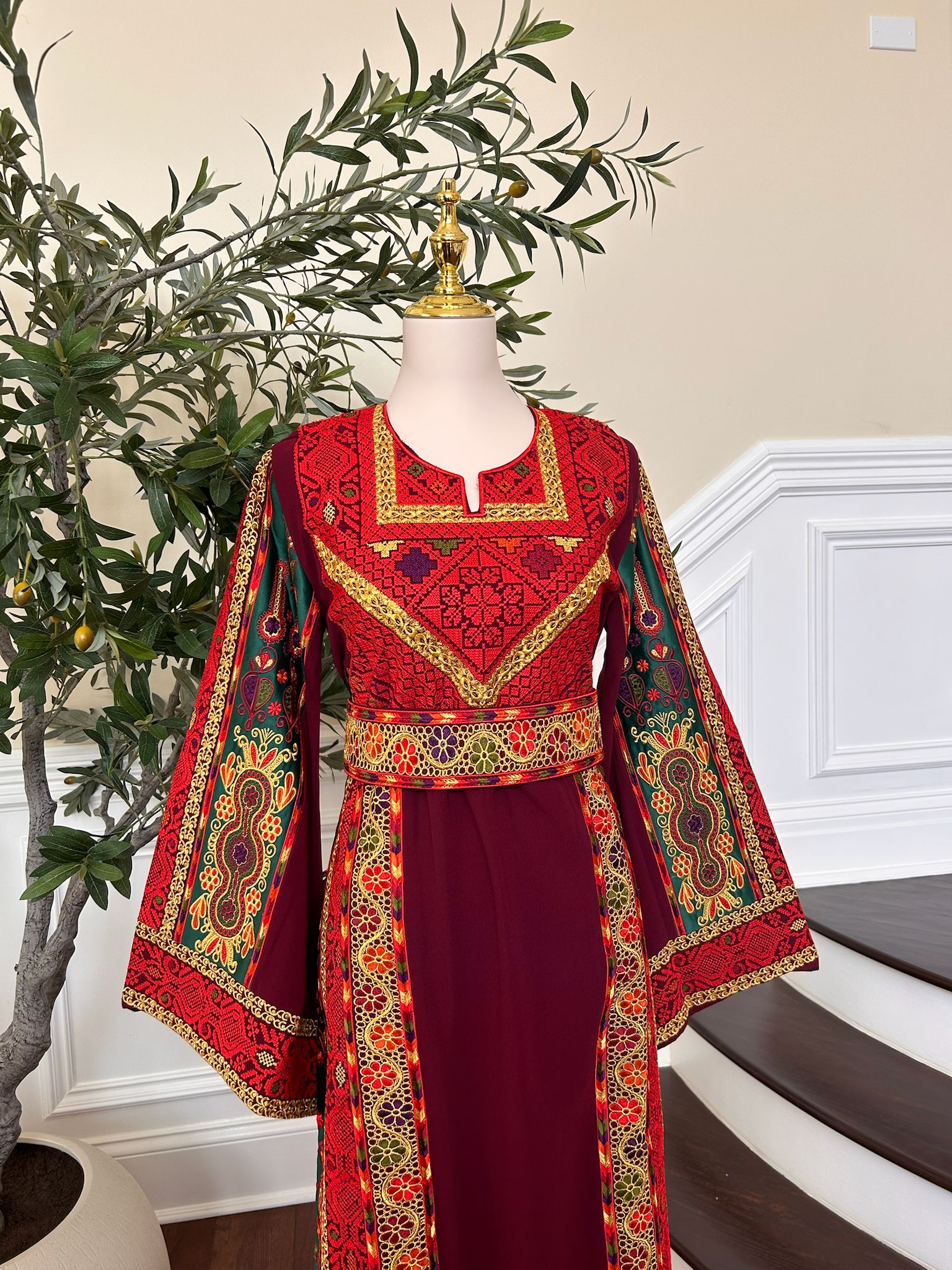 Burgundy Tatreez Embroidery Thobe