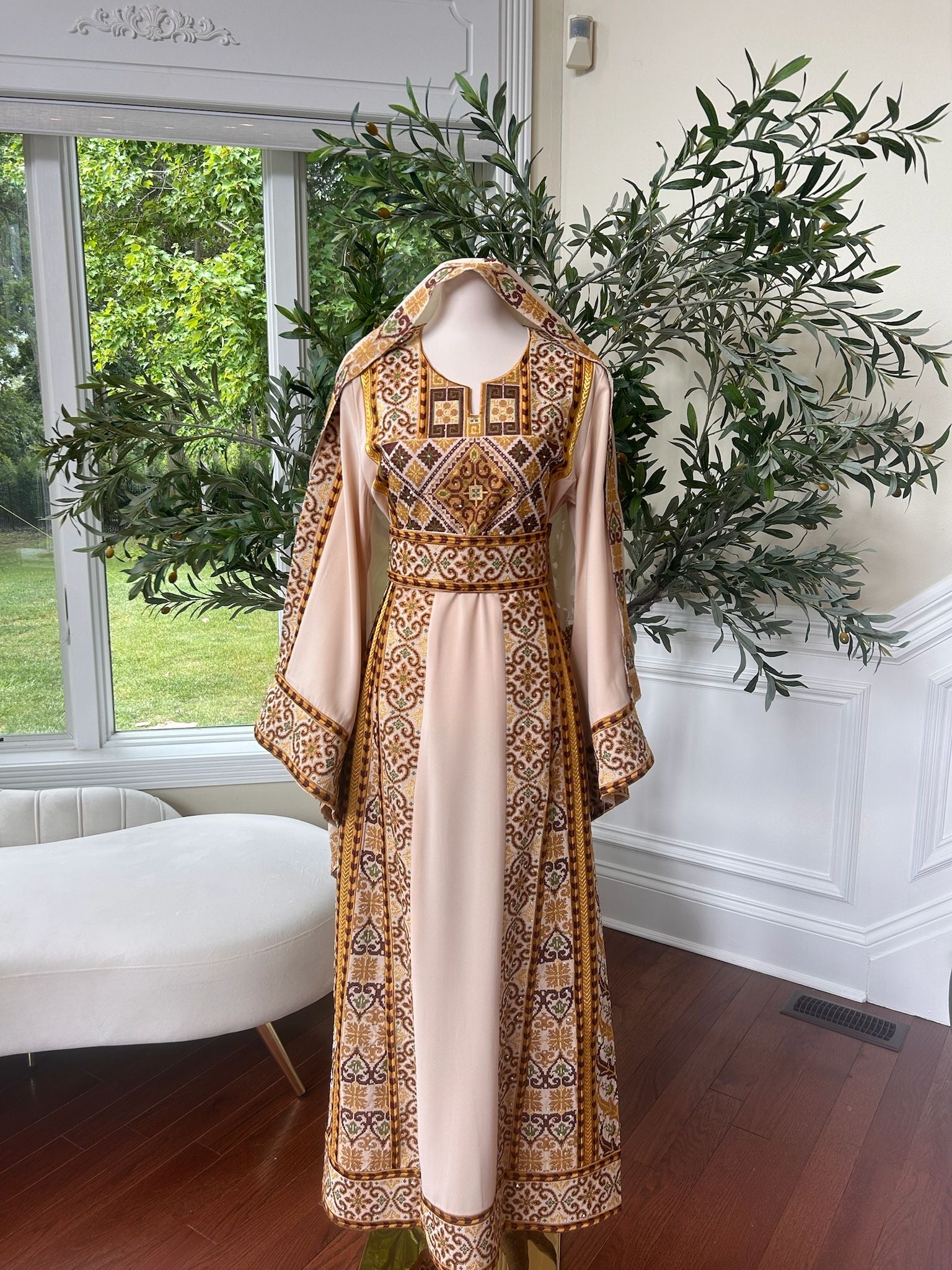 Tan Elegance Embroidery Tatreez Golden Detail Thobe