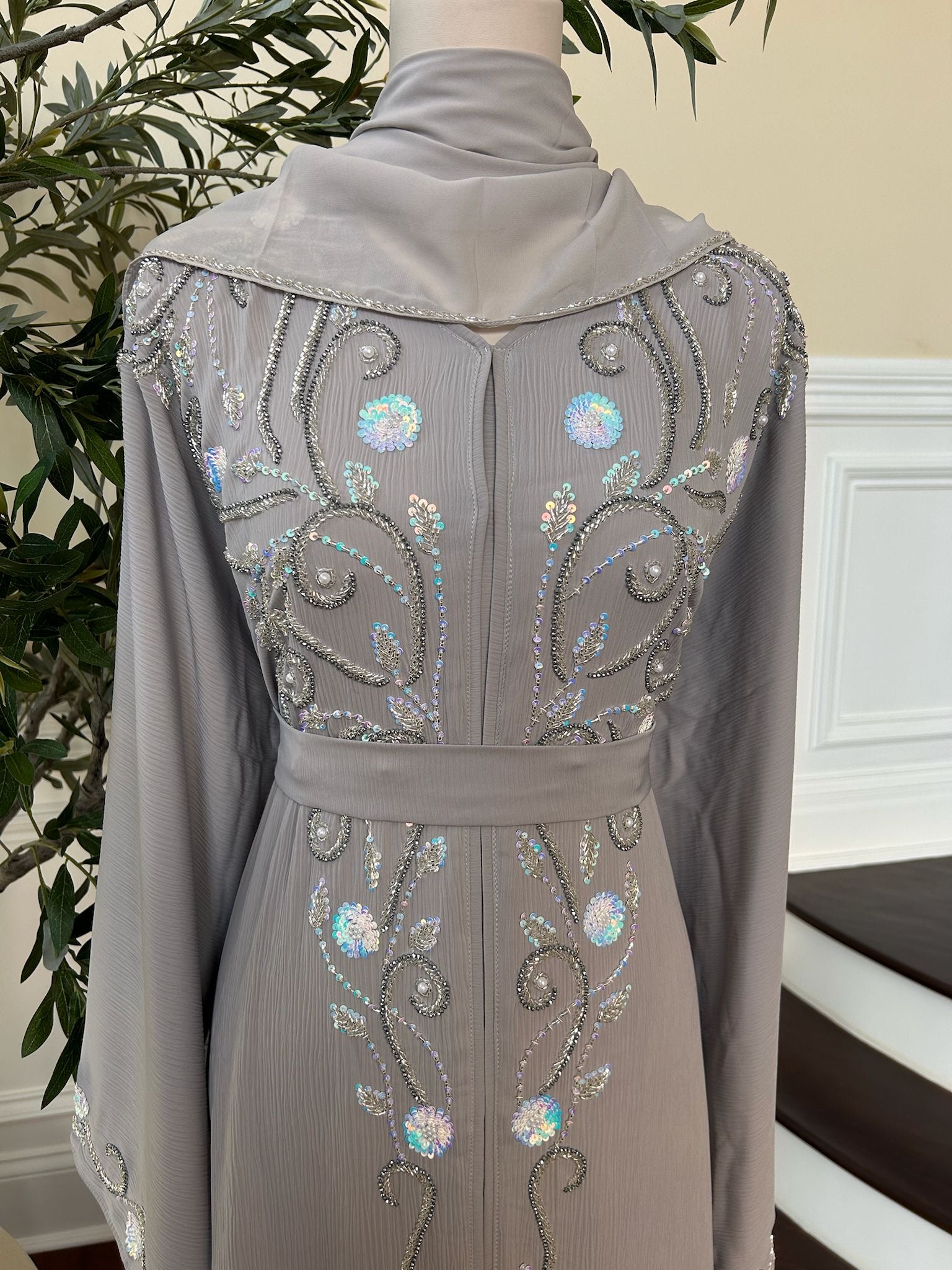 Grey Floral Detail Abaya