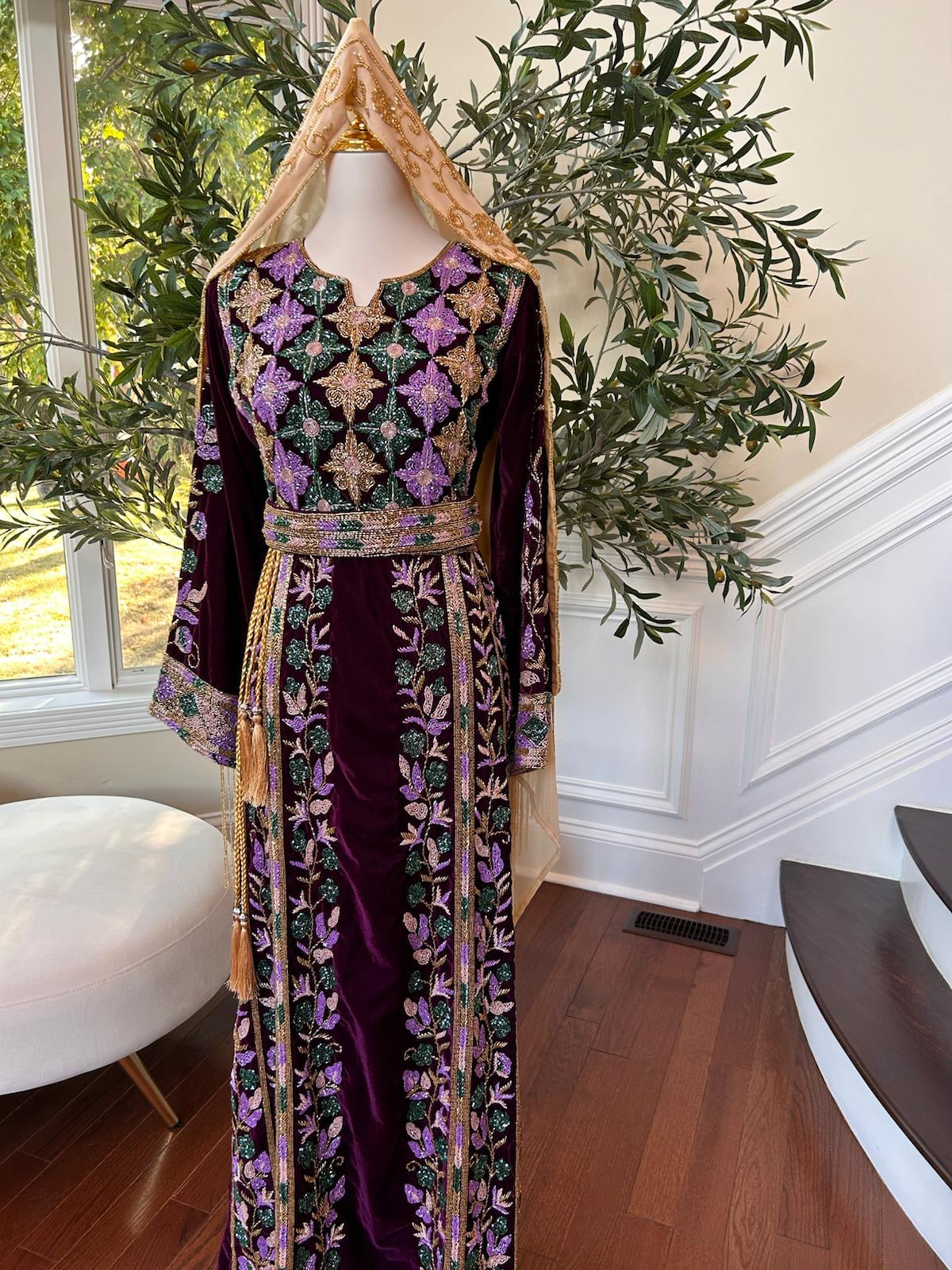 Velvet Purple Stone Thobe