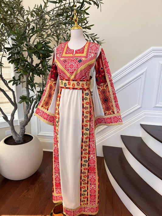 Cream Embroidery Tatreez Thobe