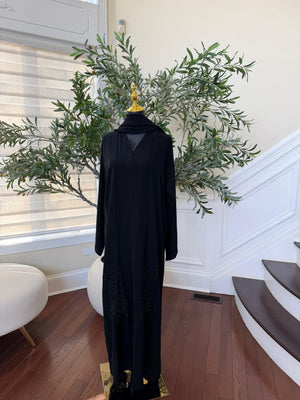 Ramadan Glow: Black Abaya