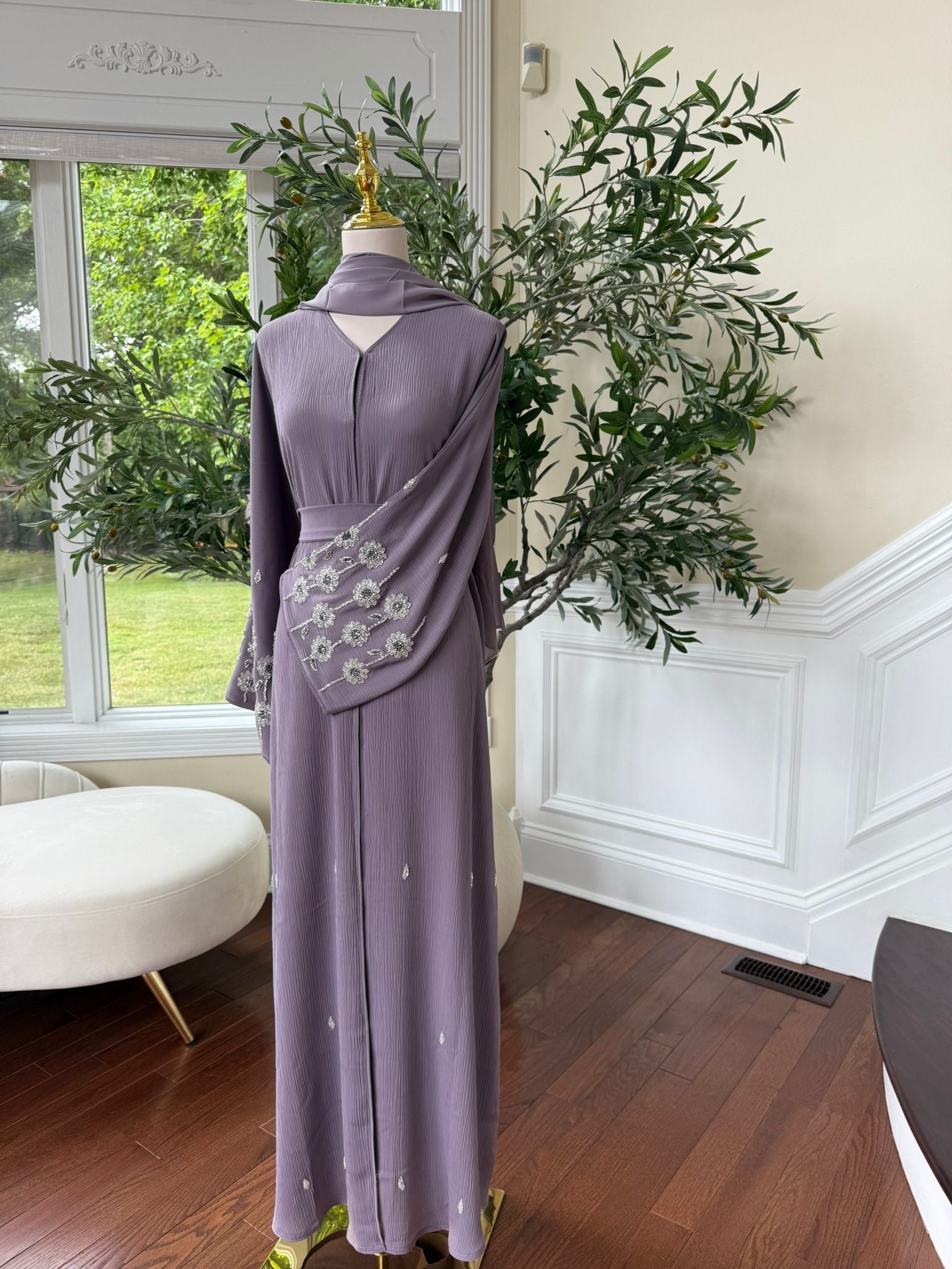 Lavender Sleeve Charm Abaya