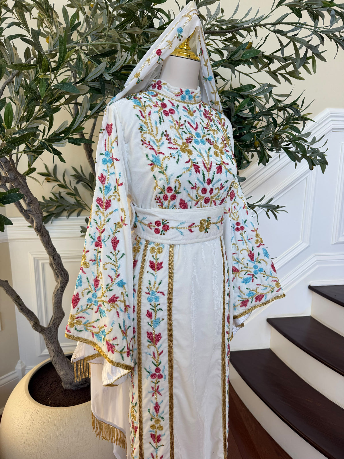 Elegant White Floral Embroidered Palestinian Thobe with Gold Detailing(scarf not included)