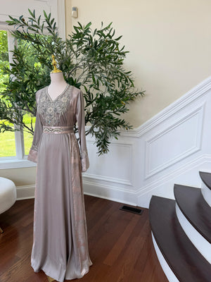 Silver Beaded Elegance Kuftan