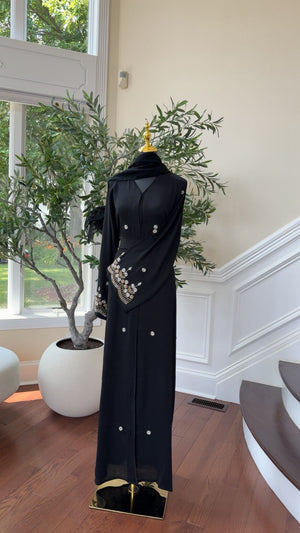 Black Sleeve Essence Abaya