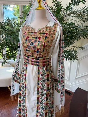 White Beaded Embroidery Thobe