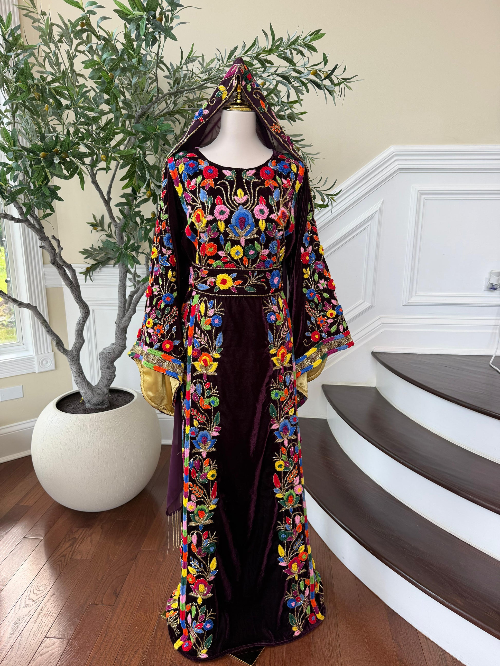 Purple Beaded Embroidery Tatreez Thobe