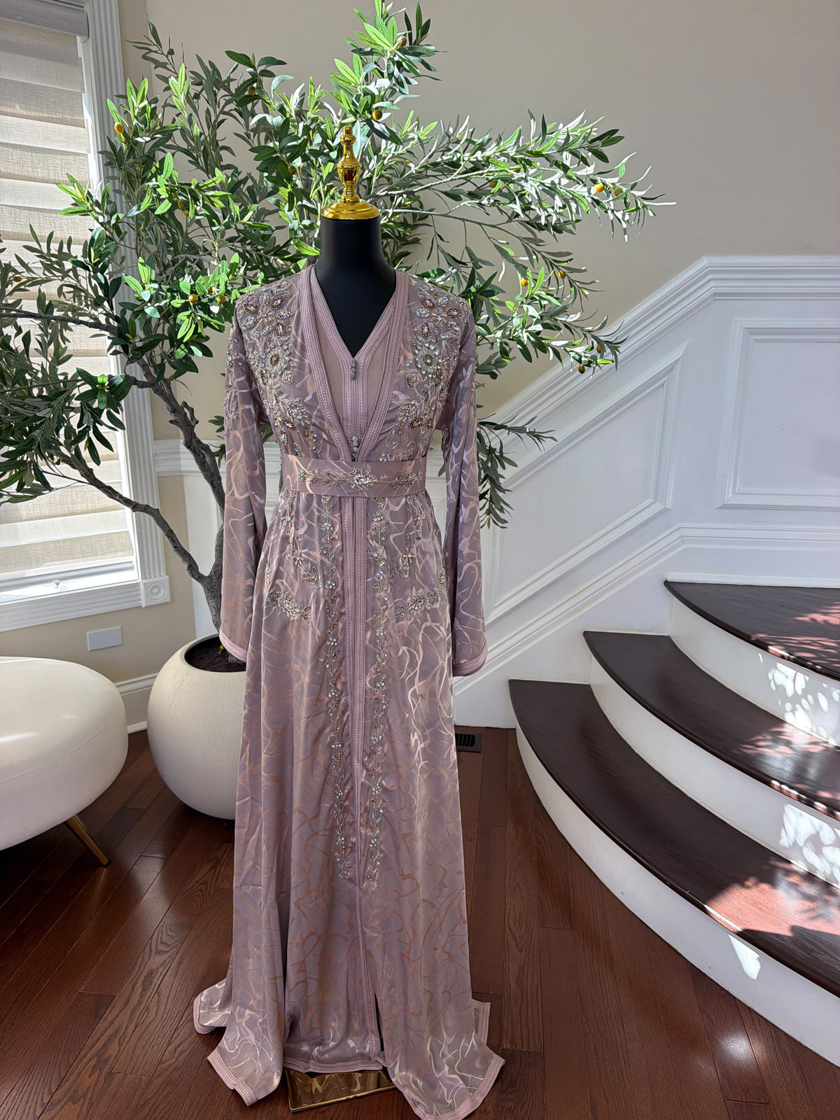 Elegant Dusty Rose Embroidered Moroccan Kaftan