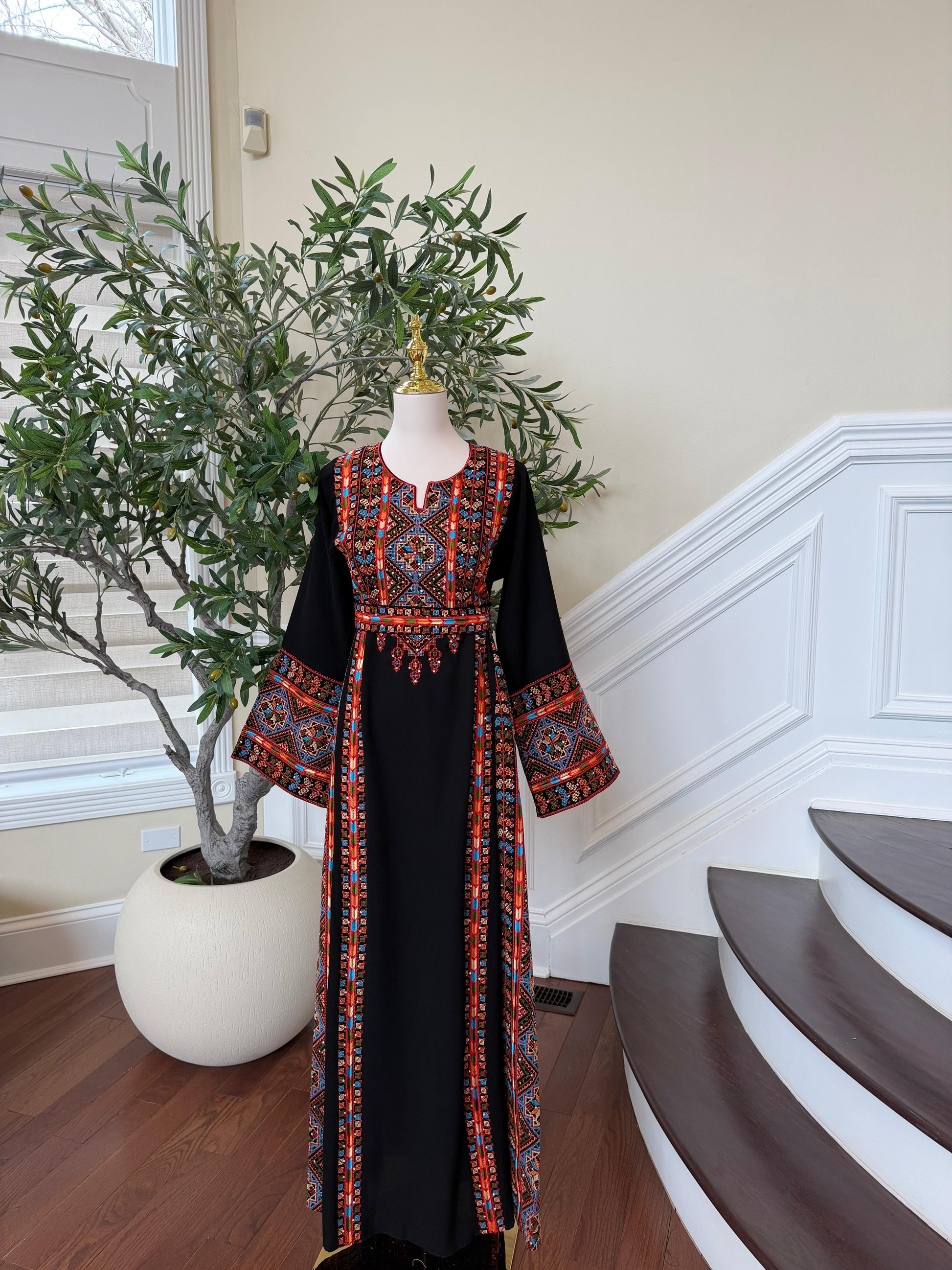 Red Embroidery Tatreez Black Thobe