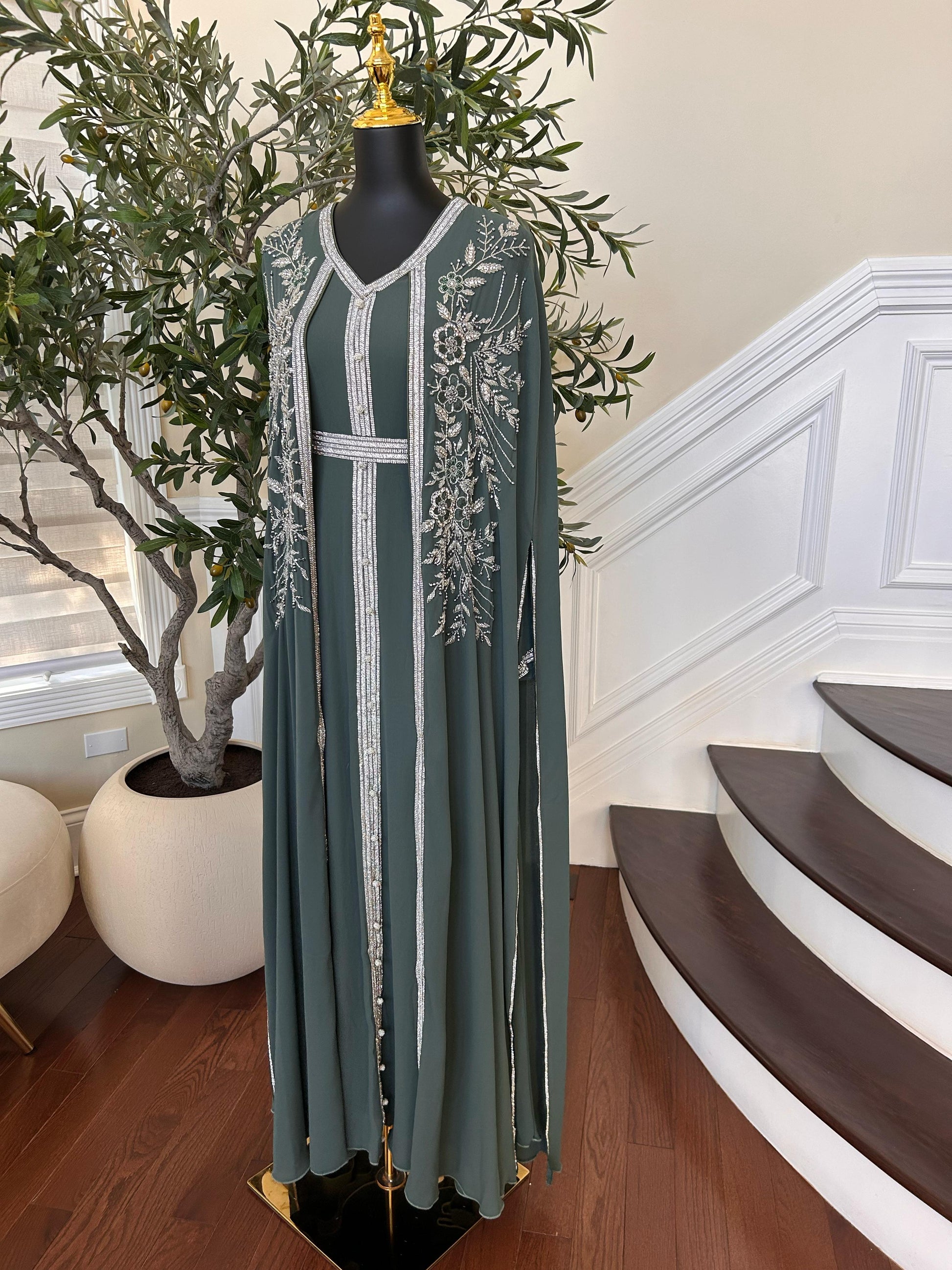 Emerald Green Royale Stone Beaded Kuftan