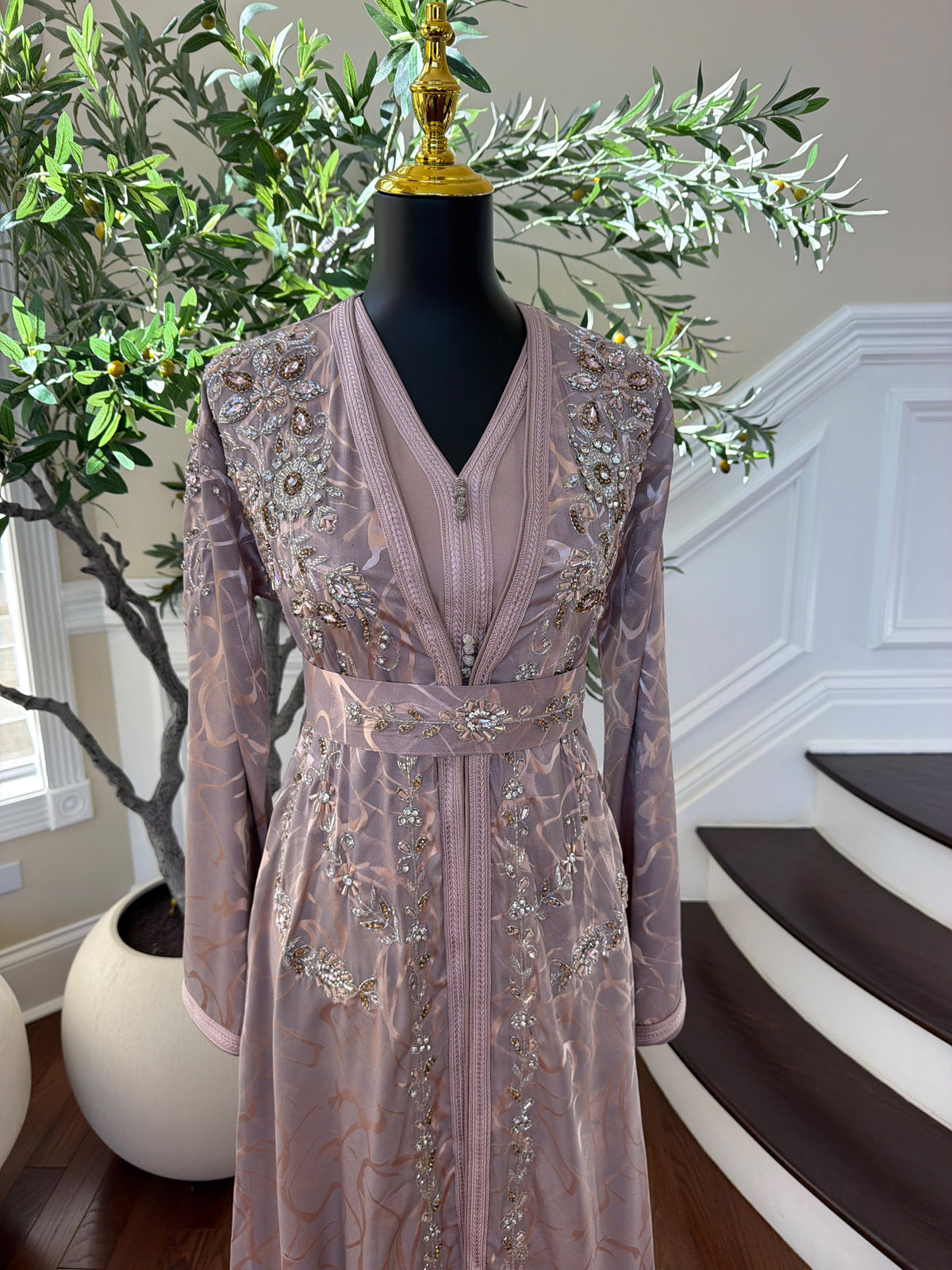 Elegant Dusty Rose Embroidered Moroccan Kaftan