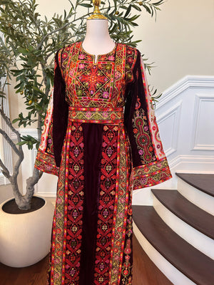 Burgundy Embellished Tatreez Thobe