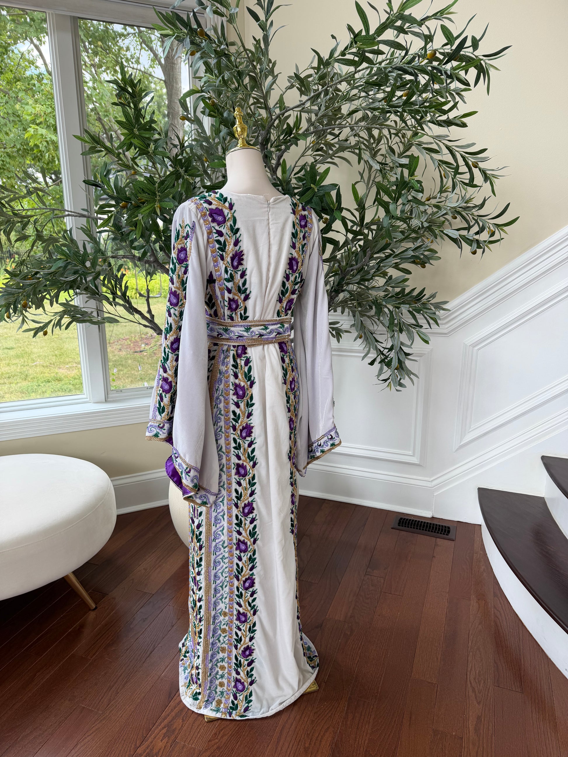 Velvet White Stone Purple Embroidery Thobe