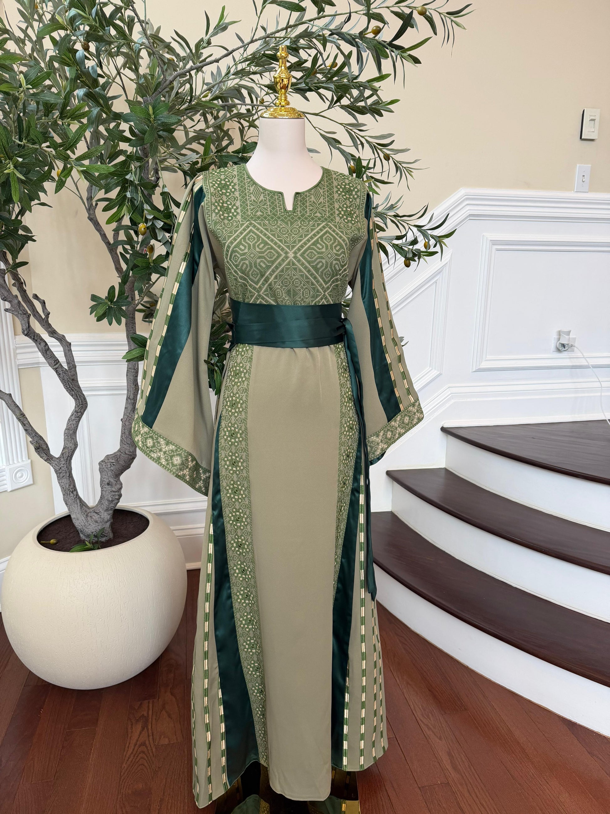 Olive Heritage Embroidery Tatreez Thobe