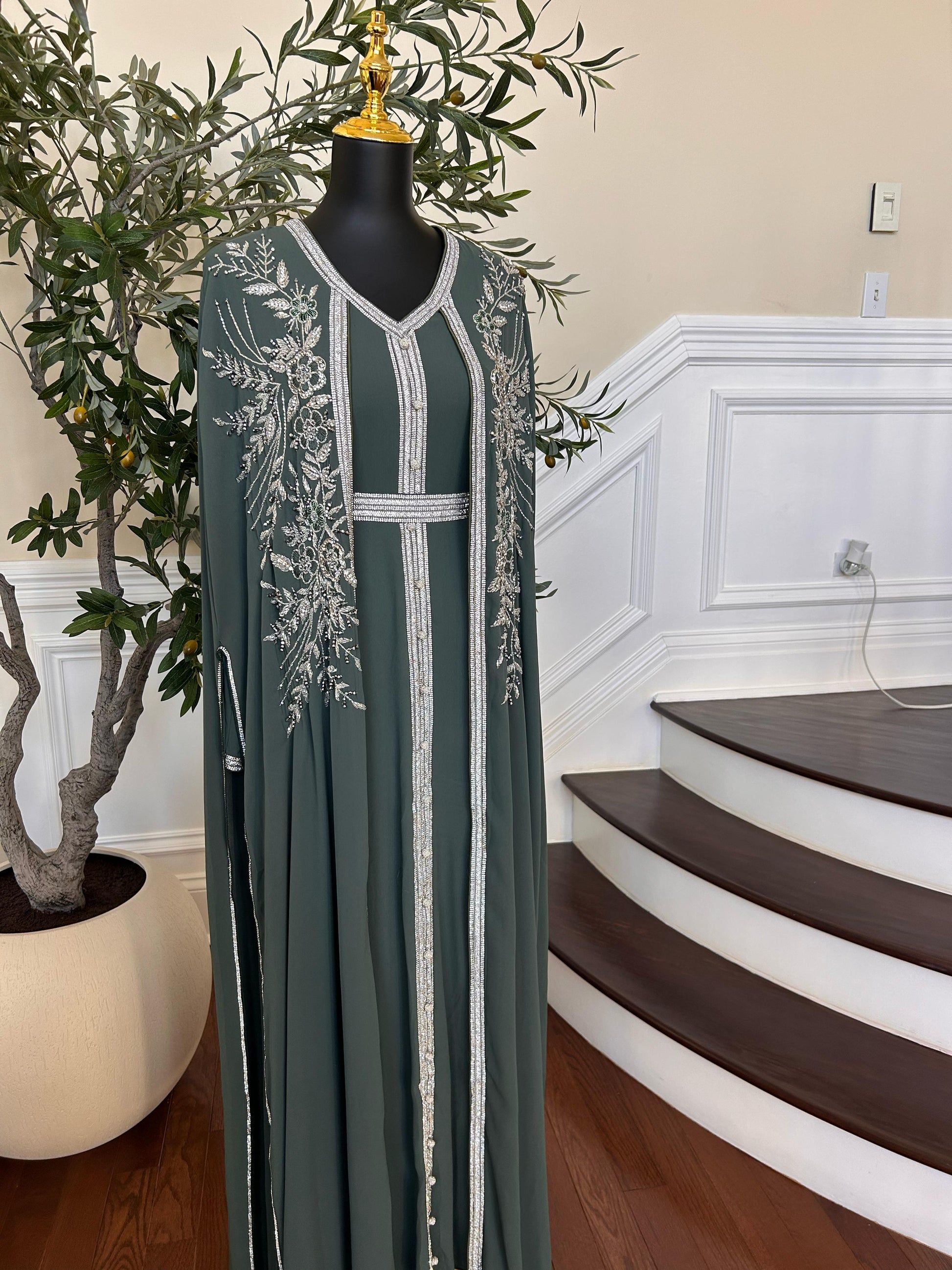 Emerald Green Royale Stone Beaded Kuftan