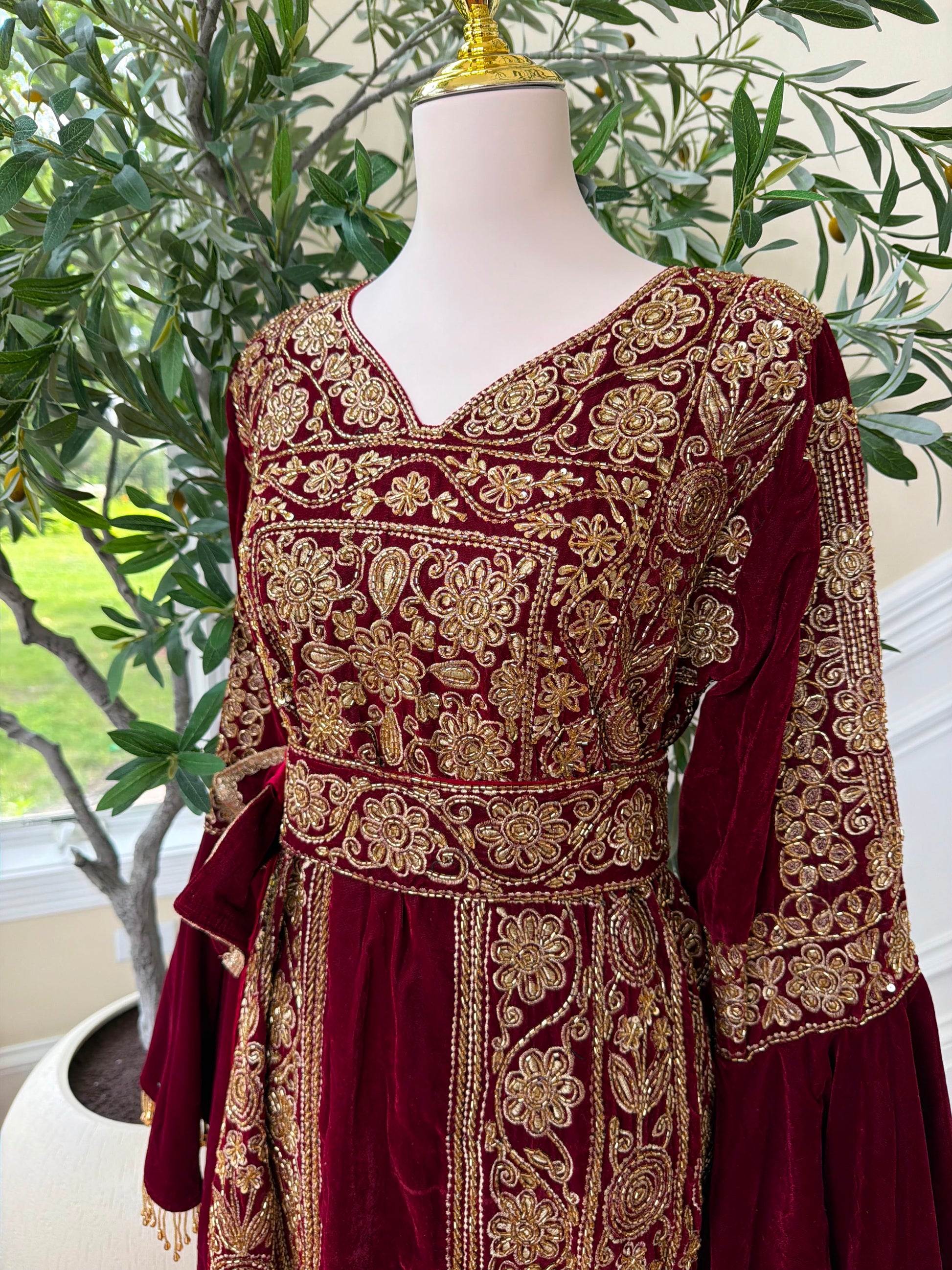 Velvet Red Beaded Elegance Thobe