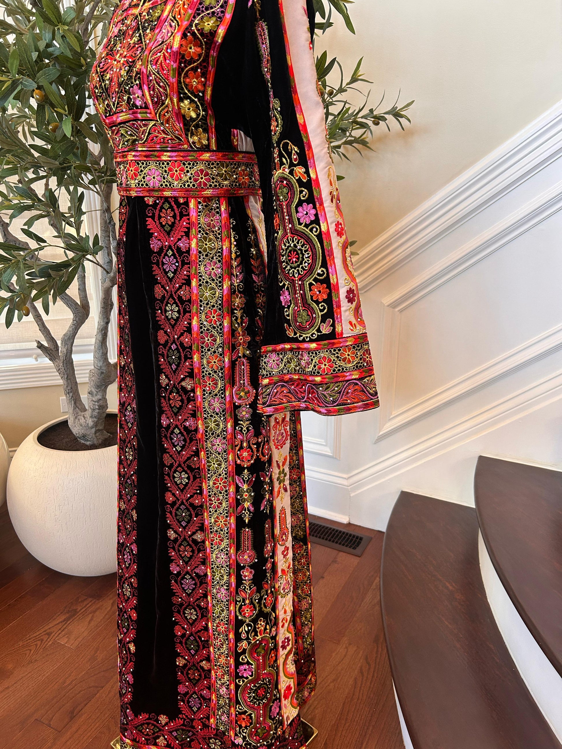 Black Velvet Tatreez Embroidered Thobe